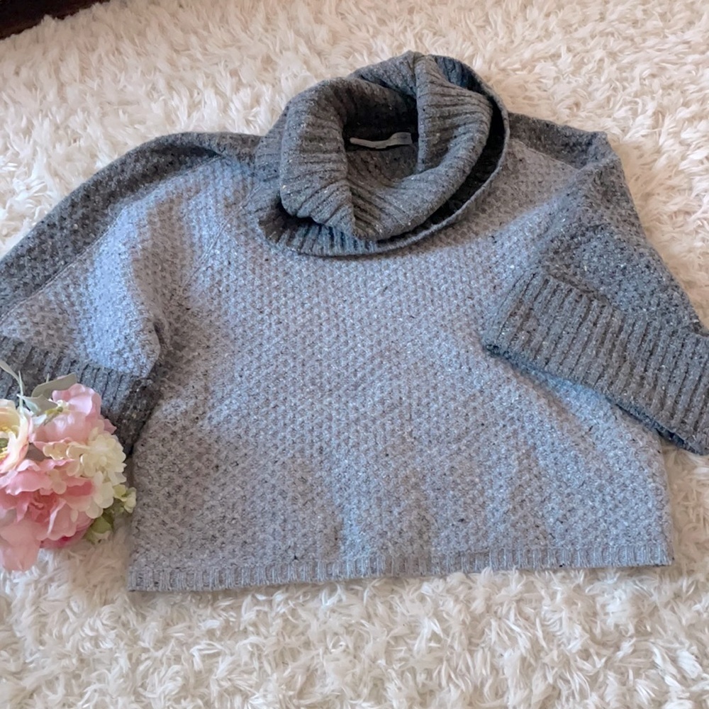 EUC Carolina Herrera cowl neck melange sweater